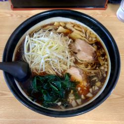 炭一ラーメン 850円＋大盛150円
