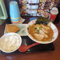 ラーメン食堂 中華そば三方の画像