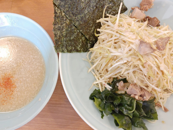 「ネギつけ麺（中、酢抜き脂多め）」@ニューラーメンショップ主水 花棒曳舟店の写真