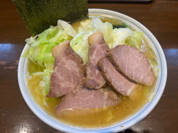「キャベツチャーシューメン、大盛、 固め、濃いめ、多め」@横浜家系ラーメン 中島家の写真