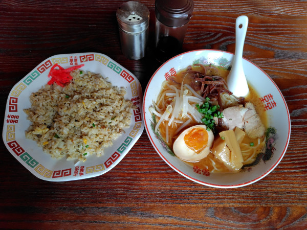 「ラーメンセット900円」@喫茶Fの写真