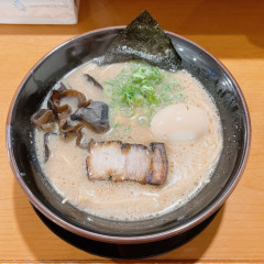 拉麺亭 つるる 一宮インター店の画像