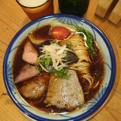 ひつじそば 人と羊の画像