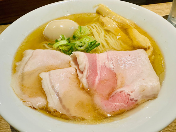 「特選塩そば【1500円】」@中華そば 無限の写真