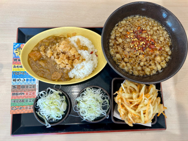 「朝そばカレー(480¥)」@ゆで太郎 かすみがうら下稲吉店の写真