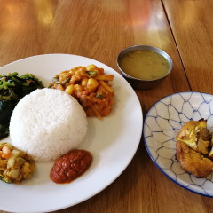 え 町田なのに ネパール餃子酒場 そるてぃの画像