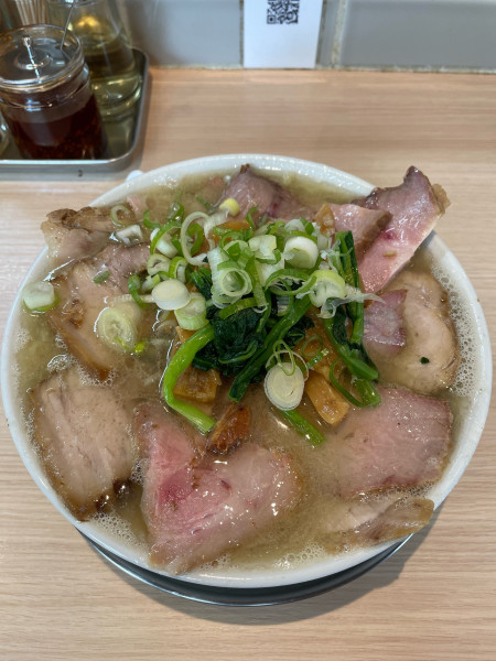 「塩チャーシュー麺」@桜上水 船越の写真