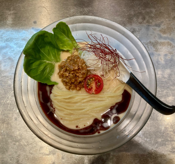 「冷やし担々麺+しそ餃子」@麺 やまらぁの写真