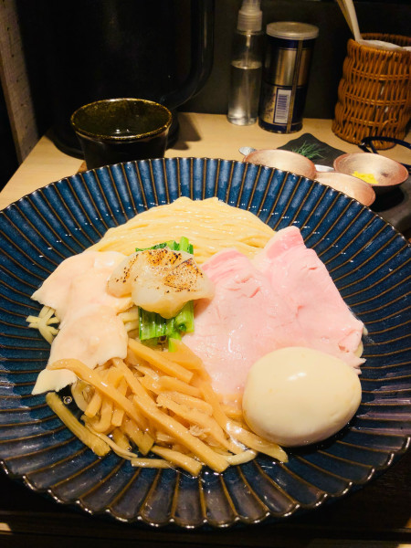 「特製帆立昆布水つけ麺【黒】醤油」@Tokyo Style Noodle ほたて日和の写真