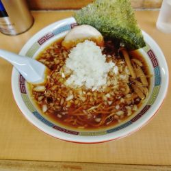 中華そば(800円)