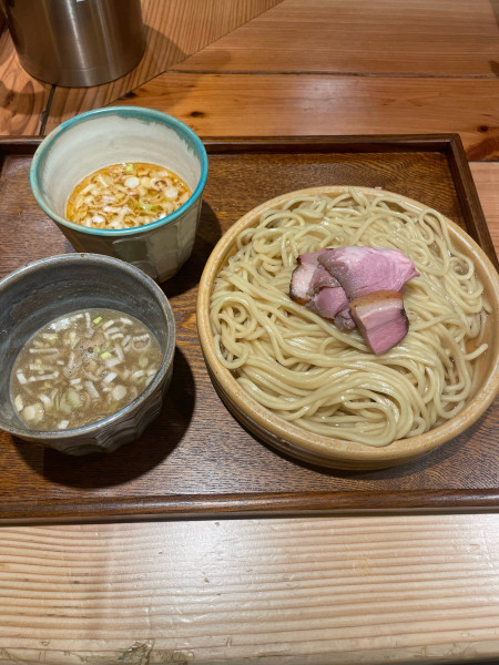 「つけ汁2種つけ麺 海老 ニンニク醤油」@あいだやの写真