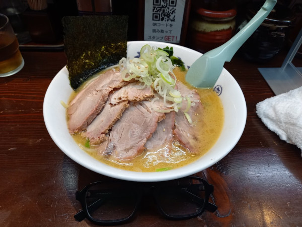 「味噌チャーシューめん(かため・多め)」@さつまっこ 平和島店の写真