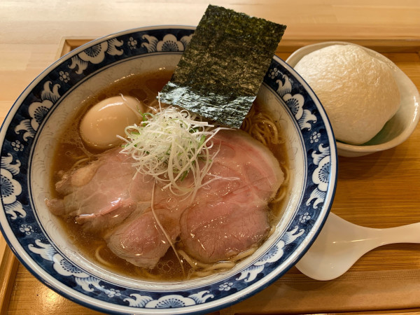 「味玉鴨醤油ラーメン＋〆のたま麸」@風〜Furari〜の写真