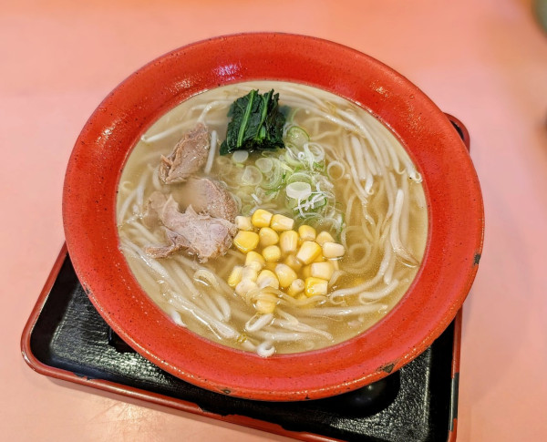 「しおラーメン」@ラーメン専科 どんどんの写真