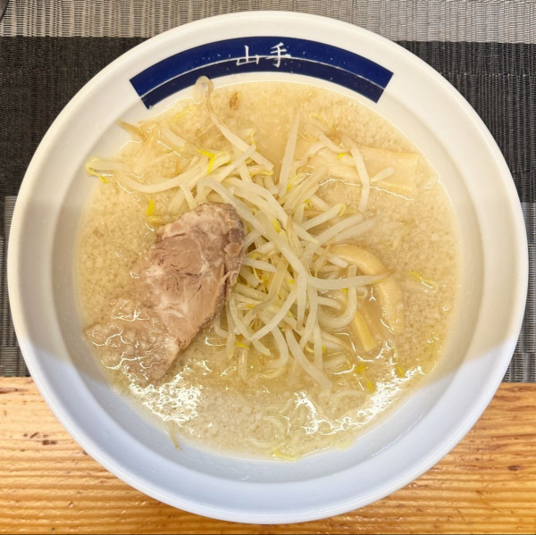 「ゆきラーメン」@山手らーめん 新館の写真