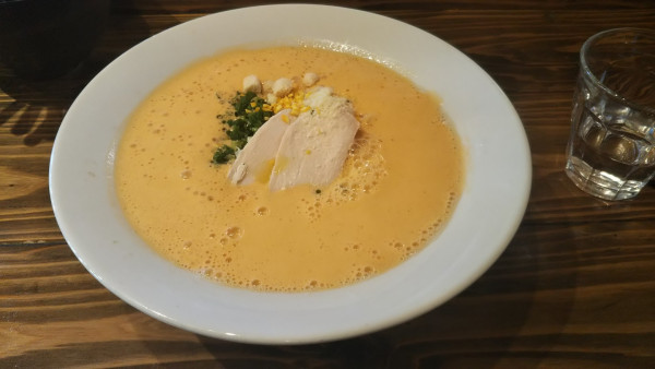 「オマール海老湯」@麺屋はやぶさの写真