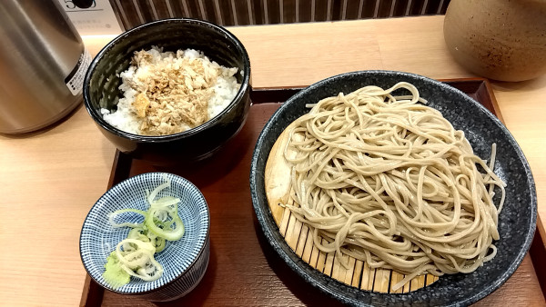 「もりそば（鯵ご飯セット ７５０円）」@十割蕎麦 さがたに 田町店の写真