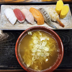 お食事処 鶴亀の画像