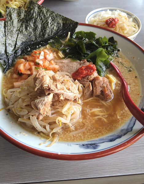 「味噌ラーメン+もやし､半ライス」@ラーメンショップ 122号騎西店の写真