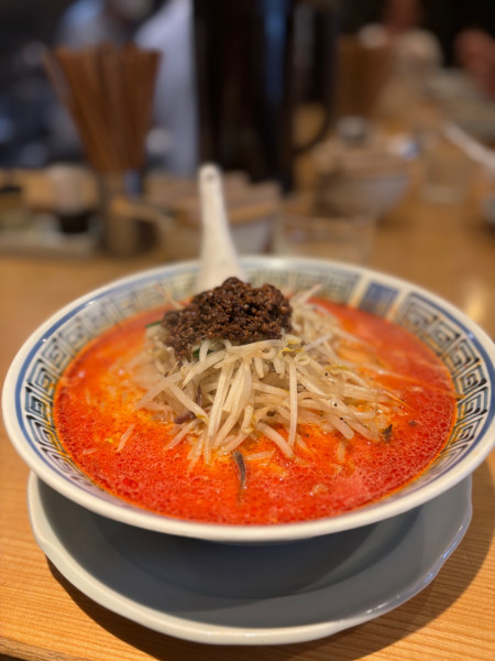 「担々麺大辛　大盛り」@希須林 赤坂店の写真