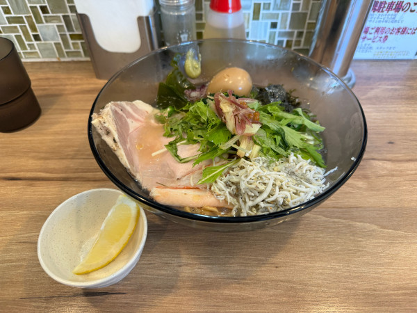 「【限定】カニとしらすの冷製塩そば（鯛ver）」@はつがい商店の写真