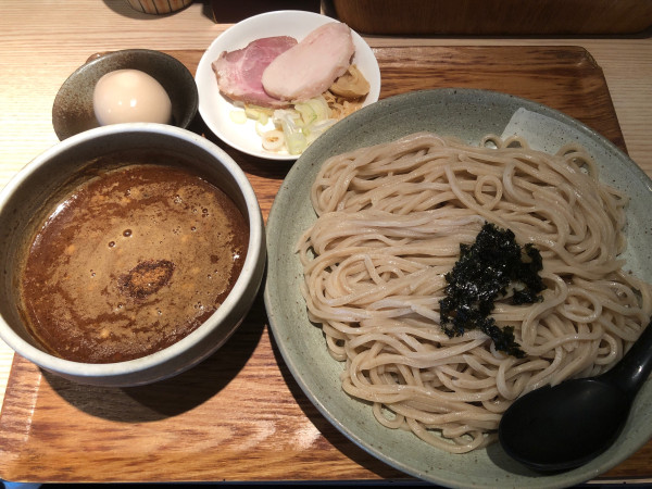 「魚介のつけ麺(中盛)➕味玉子」@ボノボの写真