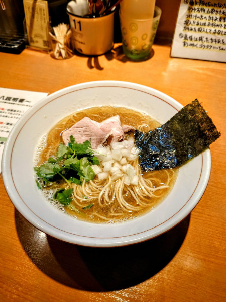 「煮干し中華そば」@㐂九八 ～garage～の写真