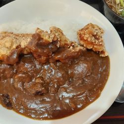 からあげカレー定食ミニ蕎麦付き 700円