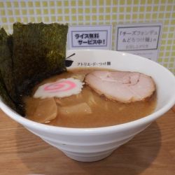 豚骨魚介ラーメン