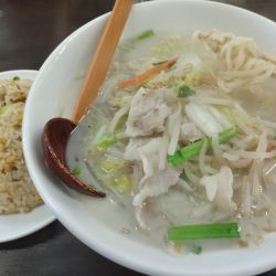 特製タンメン＋半炒飯セット(980)