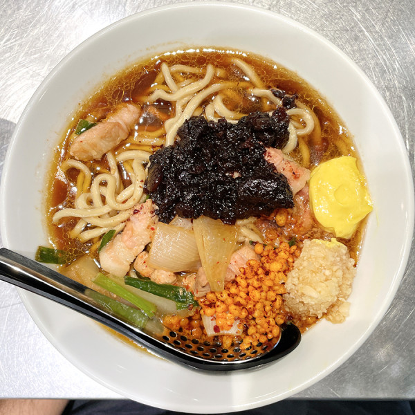 「ワシワシラーメン 並」@ワシワシ東京 駒沢大学店の写真