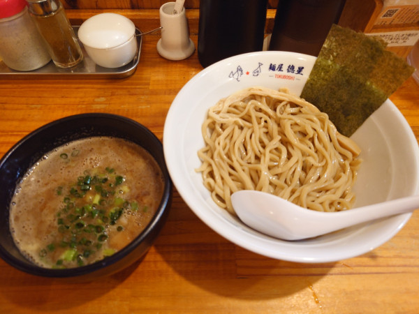 「煮干しつけ麺(麺少なめ、950円)」@麺屋 徳星の写真