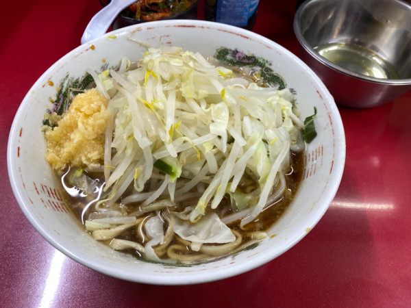 「麺半分豚一枚」@ラーメン二郎 越谷店の写真