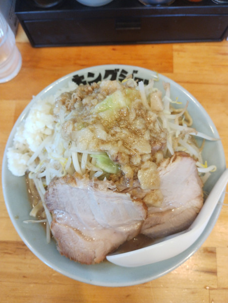 「ラーメン(並盛)(野菜増し)」@ラーメン キングジョーの写真