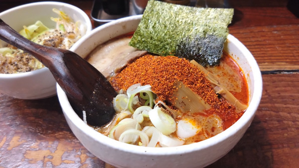 「辛辛魚らーめん ジロベジ、辛め」@麺処 井の庄 立川店の写真