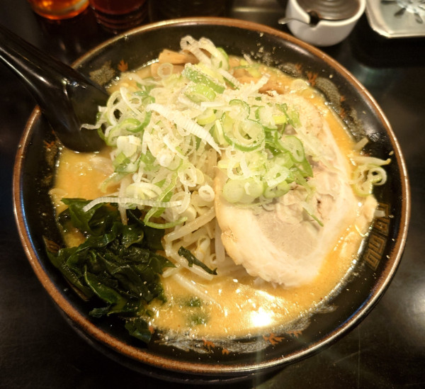 「札幌味噌ラーメン(980円)」@北海道らーめん 味源 立川北口店の写真