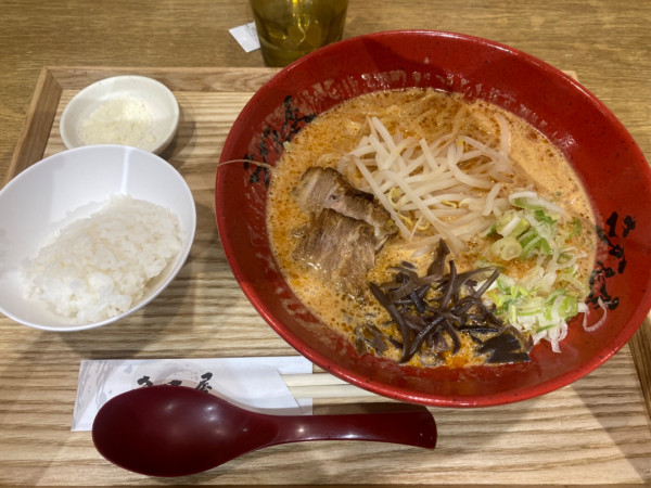 「濃厚海老味噌ラーメン」@濃厚味噌らーめん さかえ屋の写真