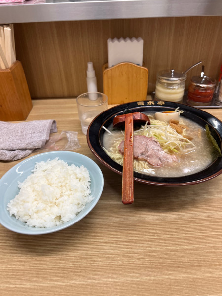 「ラーメン醤油　ライス普通」@ラーメン青木亭 草加店の写真