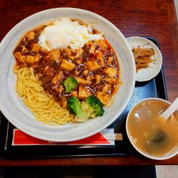 麻婆豆腐あんかけ麺（980円）