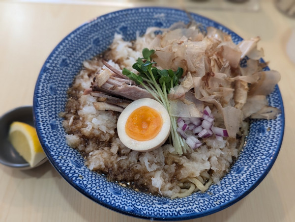 「夏季限定　冷し辛み大根鬼おろしそば」@五弦屋の写真