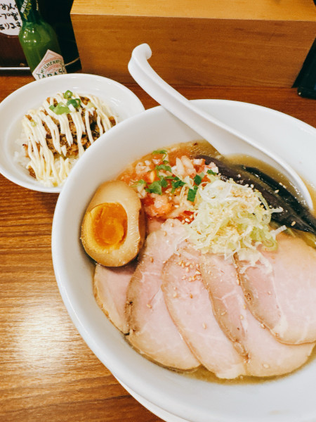 「とく冷た〜い塩ラーメン」@ラーメン屋 モン吉の写真