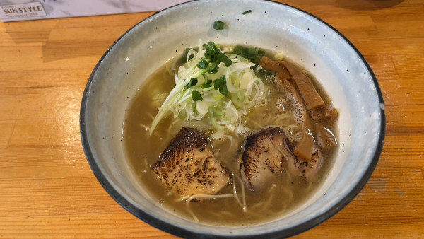 「鰤らぁめん塩」@めんや 正明の写真