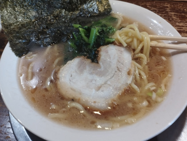 「正油とんこつラーメン(750)」@あじゃあらの写真