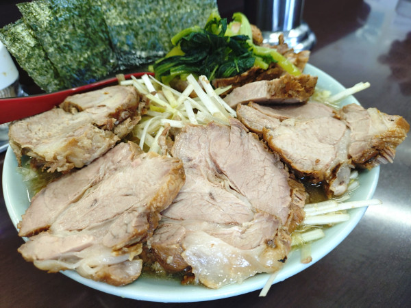 「ネギチャーシューメン、カタメ」@ラーメンショップ 二ツ橋店の写真