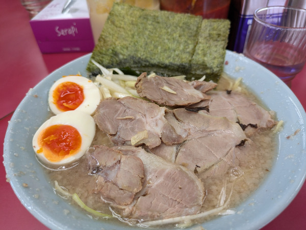 「ネギチャーシューメン＋味玉」@ラーメンショップ 牛久結束店の写真