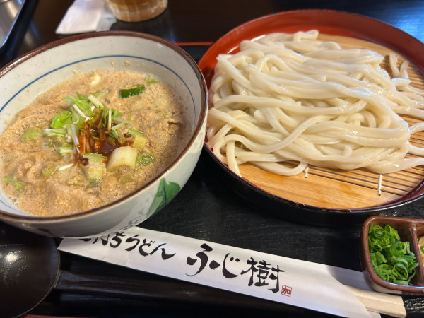 「豚バラ胡麻ダレうどん　980円」@ふじ樹の写真
