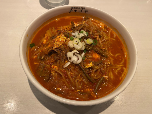 「ユッケジャンラーメン（麺大盛）1,595円」@チェゴヤ 京急上大岡店の写真