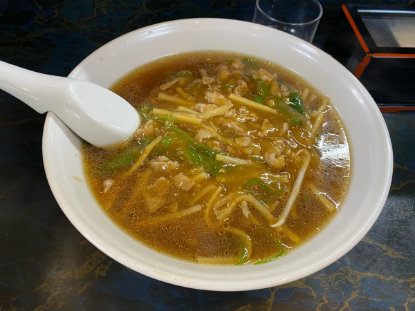 「青椒肉絲麺1,050円」@丸山飯店の写真