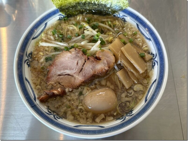 黒潮ラーメン（脂普：980円）