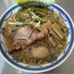 黒潮ラーメン（脂普：980円）